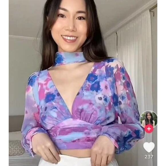 Zara Purple & Blue Floral Long Sleeve V-neck Top Choker Collar Size Large - Picture 1 of 10